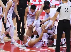 广东宏远CBA十冠王朝，易建联功不可没