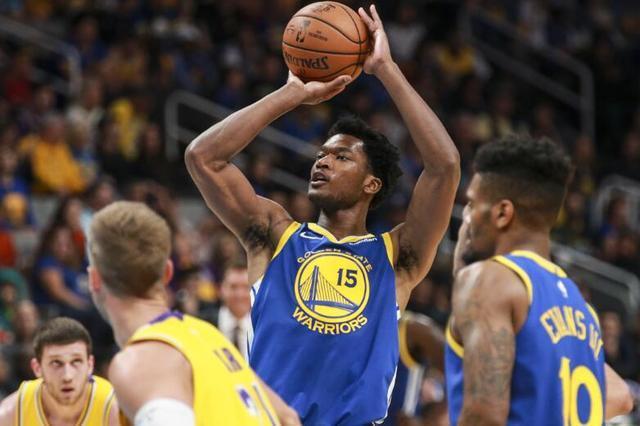 米兰平台-太阳签下自由市场中锋，弥补内线短板